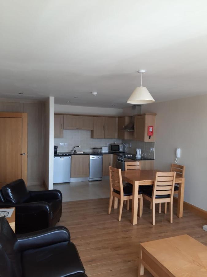 Lila Lake Isle Luxury Aparthotel Sligo Kültér fotó